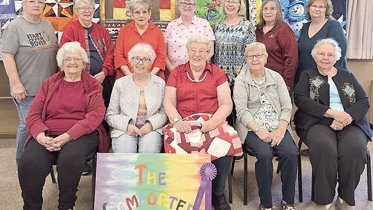 1,000 quilts: piece by piece