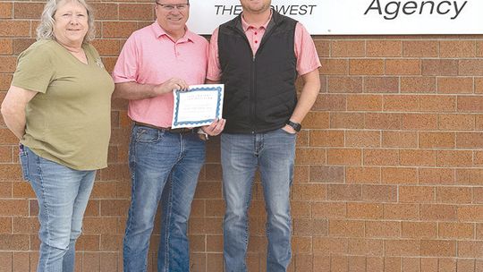 Clay Center Community Club welcomes Farmers Union Midwest Agency to area