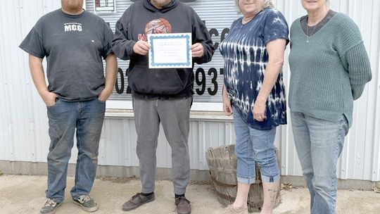 Clay Center welcomes repair shop