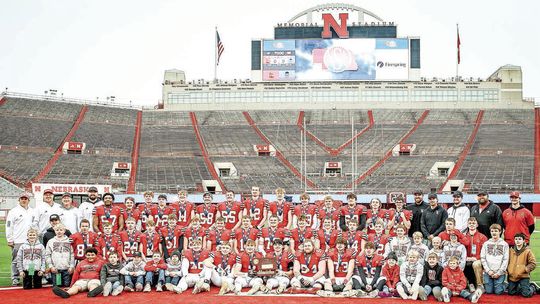 Cougars earn 2nd straight D-1 title