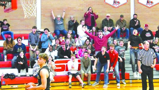 Cougars move to 12-4 with big wins over Thayer Central and H&H last week