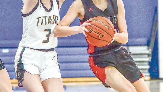 Fillies hold off late rally by Titans to claim 3rd during SNC tourney