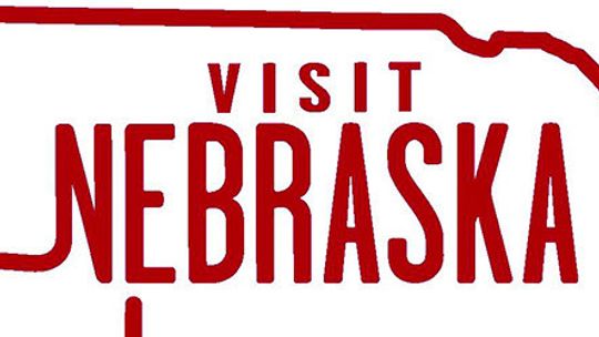 Glenvil’s Aunt Annie’s puts Clay County on Nebraska’s holiday passport map