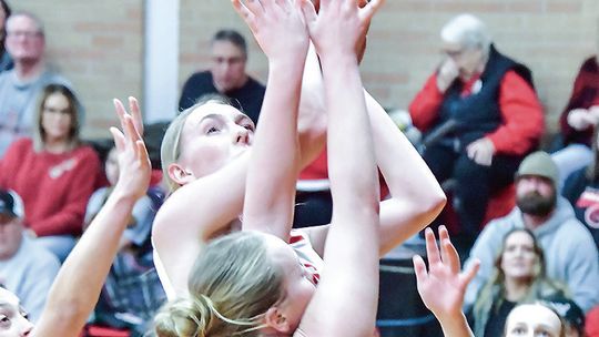 SC girls outscore Fillies 37-20 in 2nd half to win county battle