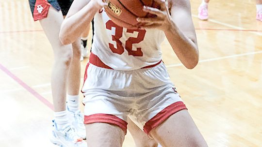 SC girls remain perfect at 8-0