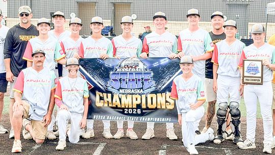 Small town team, big time champs: Saronville Shiners win USSSA state title