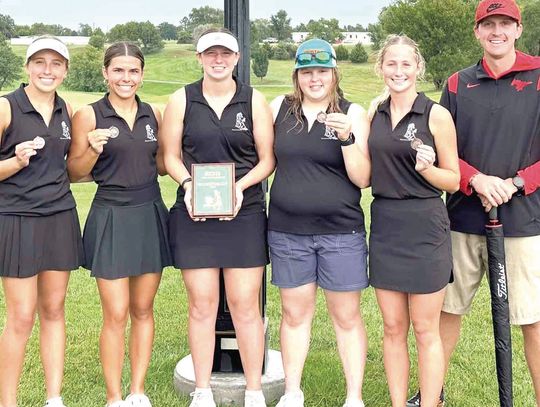 Fillies golf claims runner-up spot at Kearney Catholic Invite