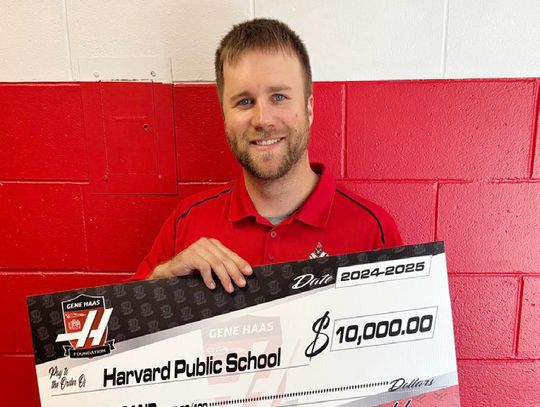 HPS receives $20K donation for scholarship, sponsorship funding