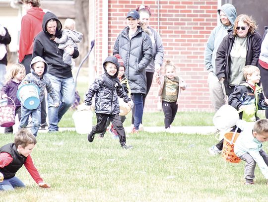 Keasling Memorial and Harvard Community Club host annual Easter Egg Hunt Saturday