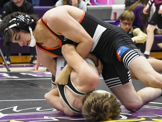 Mustang wrestling faces loaded field at Wood River Invite Friday