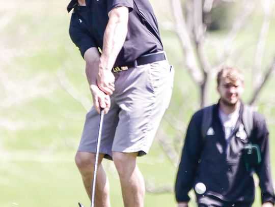 Rempe, Corman lead SC golf team at home meet April 22