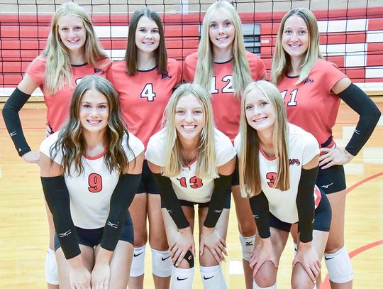 SC girls sweep Wolverines, Huskies to post first wins in the young 2024 season