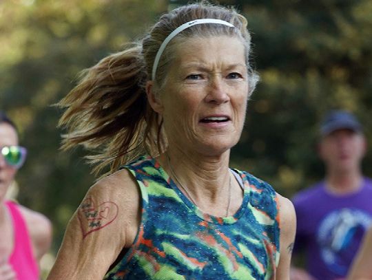 Schlautman, Claus finish in top 5 of age groups during Lincoln half-marathon