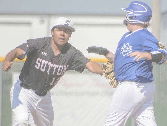 Sutton Juniors crush BDS, tie Doniphan-Trumbull with post-season looming