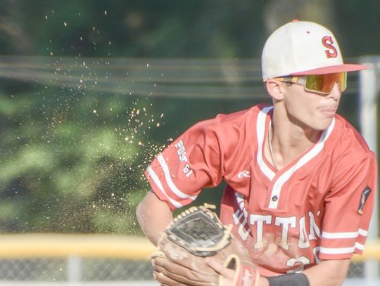 Sutton Juniors split with Wymore, BDS in Area-4 district tournament