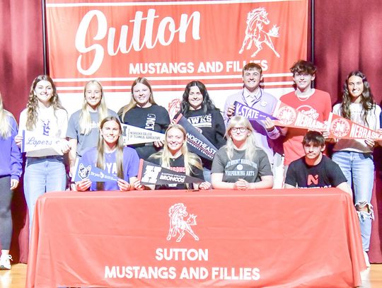Sutton’s 2026 seniors sign academic letters of intent