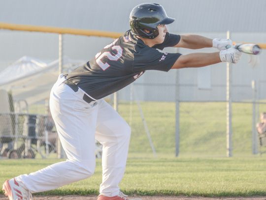 Sutton seniors split with BDS, D-T last weekend