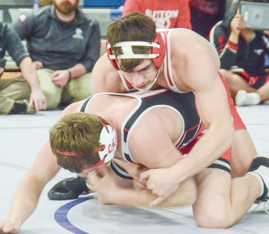 Bergen, Hinrichs, Marshall advance to state wrestling meet for Mustangs