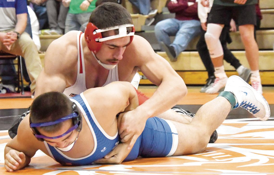 Bergen leads group of 4 Mustangs to advance to Class D state meet Bergen leads group of 4 Mustangs to advance to Class D state meet