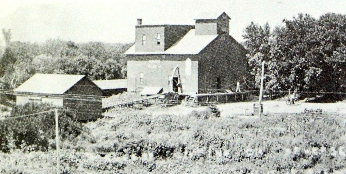 CLAY COUNTY INTHE REARVIEW MIRROR CLAY COUNTY INTHE REARVIEW MIRROR