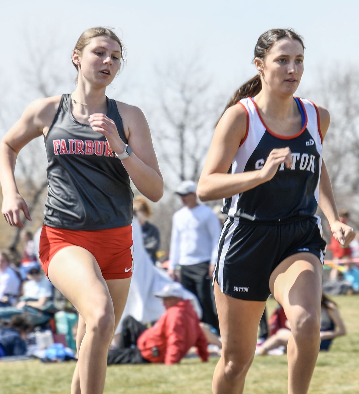 Fillies bring home 8 medals from Thayer Central, finish 8th as a team