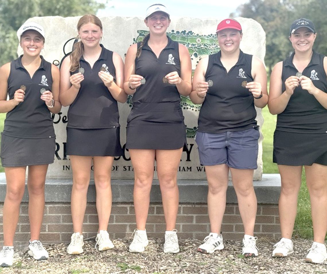 Fillies golf team is 2nd at EMF tournament Sept. 13