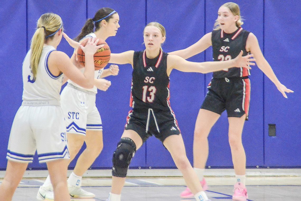 Hawkettes end SC girls’ season with 37-27 C2-5 district final win