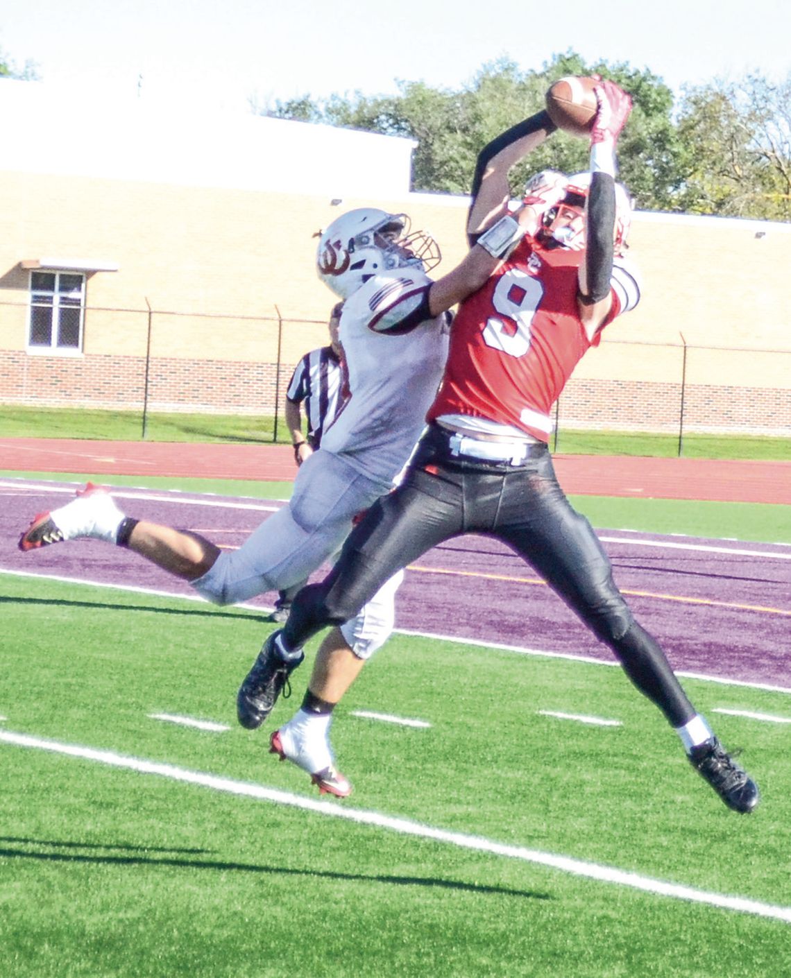 Sandy Creek crushes Amherst Broncos 84-18
