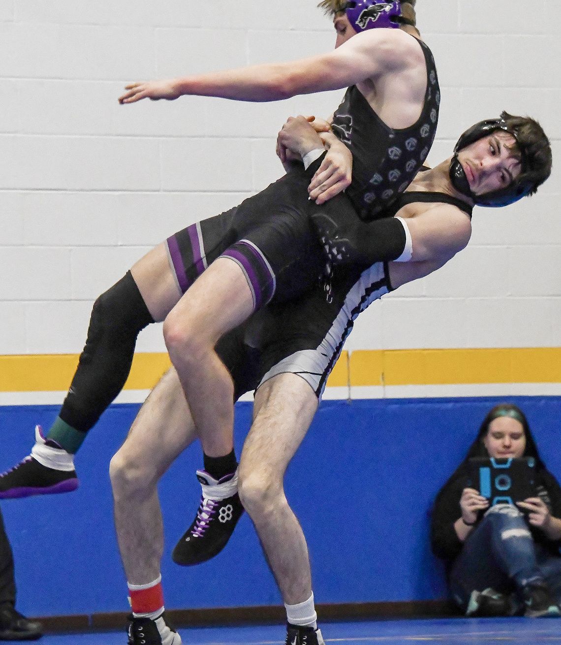 Scheidemann, Bergen lead Sutton wrestlers during 2026 SNC meet Saturday